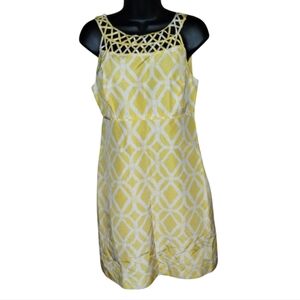 Lilly Pulitzer, yellow and white, like new size 2, 42% silk, bamboo print